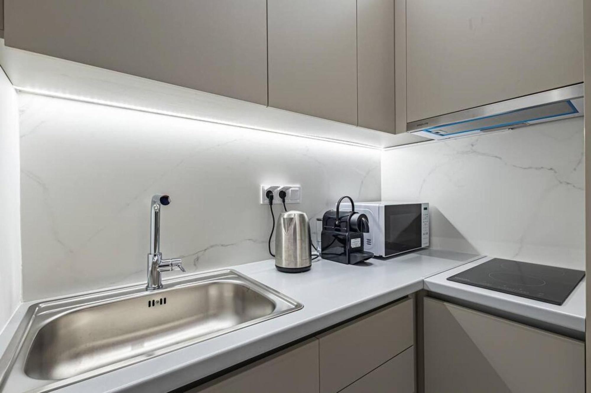 Acropolis Luxury Apartment Atene Esterno foto